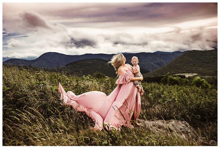 Dreamy Black Balsam Mountain Maternity Session Canton, North Carolina